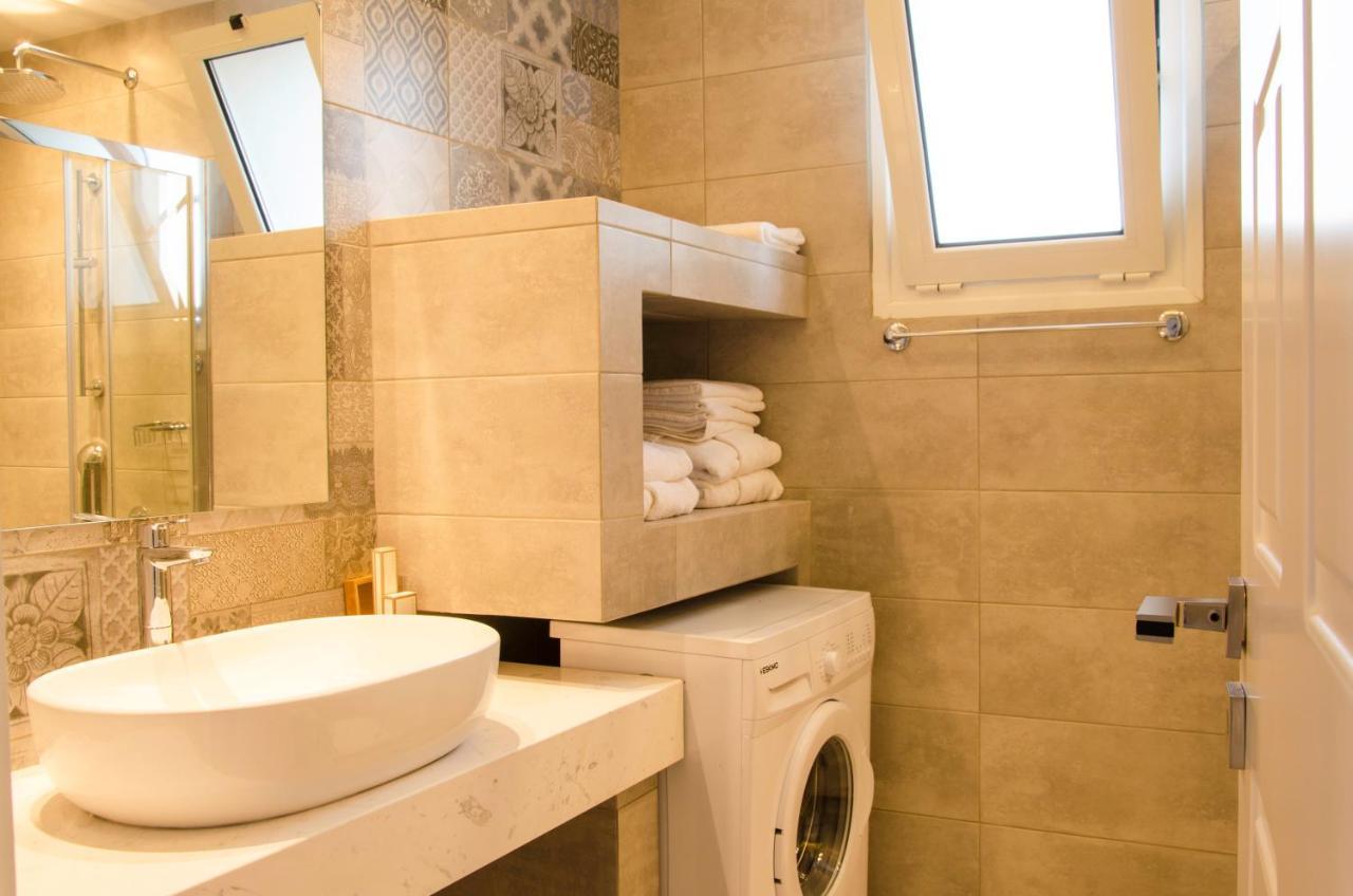 Talos Luxury Suites Kounoupidhiana Ngoại thất bức ảnh